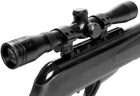 Гвинтівка пневматична Gamo Black Cat 1400 з прицілом 4х32 кал.4,5мм