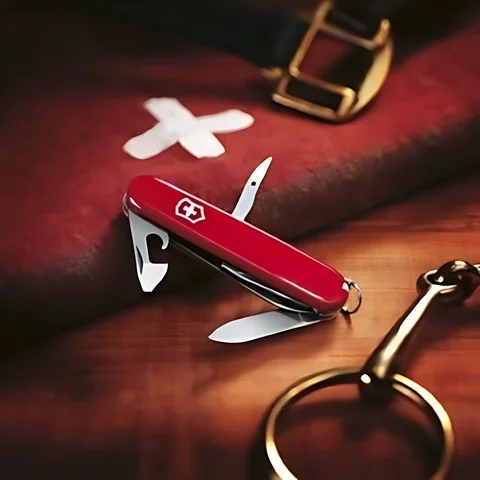 Ніж Victorinox Swiss Army Spartan червоний — фото 4