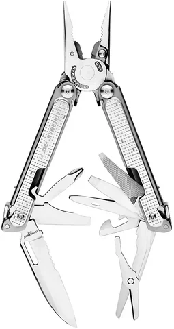 Мультиінструмент Leatherman Free P2, нейлоновий чохол
