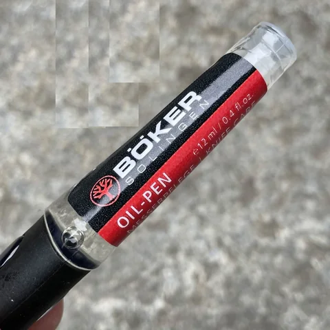 Фірмова доглядова олія для ножів Boker Oil Pen 2.0 — фото 2