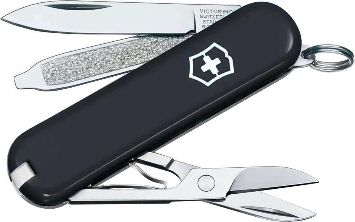 Ніж Victorinox Сlassic SD "Dark illusion"