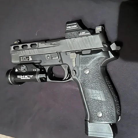 Пластина-ущільнювач Sig Optics на P320 для прицілів Trijicon RMR/SRO
