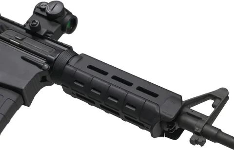 Цівка Magpul чорне MOE M-LOK Carbine-Length - AR15 / M4 — фото 2